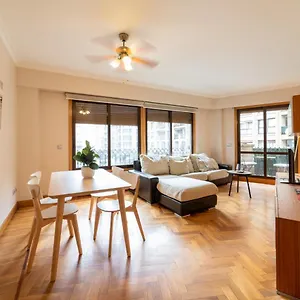  Apartamento Comfy & Luminous Terrace